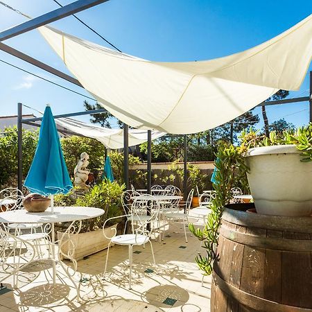 Hotel Restaurant - Villa Les Sirenes アルジェレス・シュル・メール エクステリア 写真